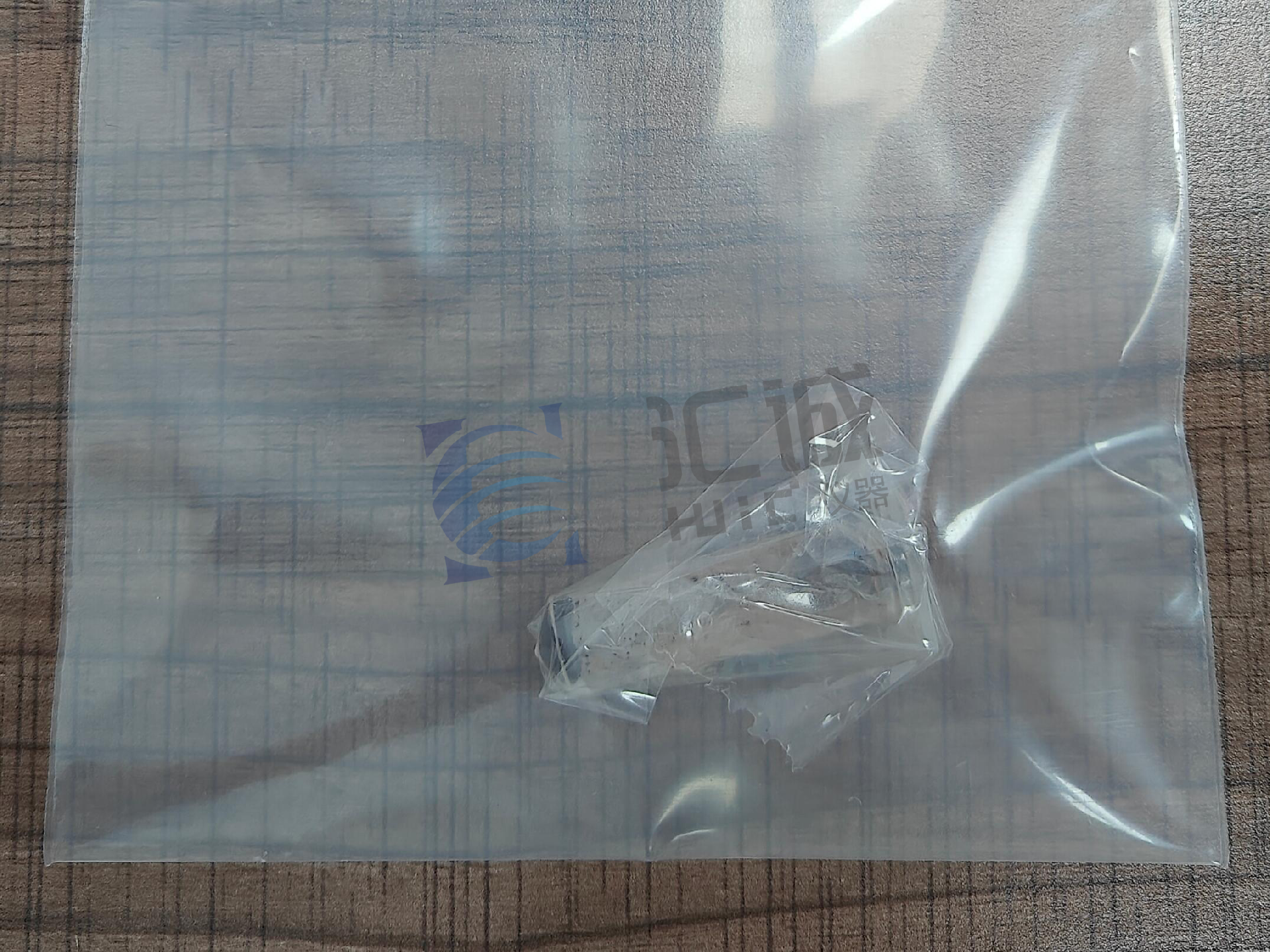 混合物樣品水、四氧化三鐵粉末、油酸.png